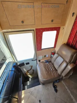 Picture of 2003 Prevost XLII Motorhome