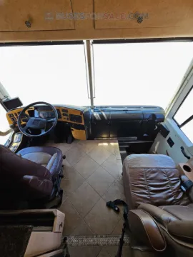 Picture of 2003 Prevost XLII Motorhome