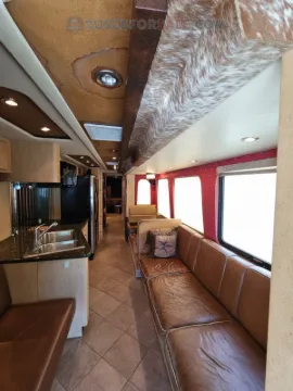Picture of 2003 Prevost XLII Motorhome