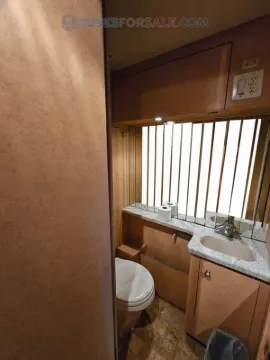 Picture of 2003 Prevost XLII Motorhome