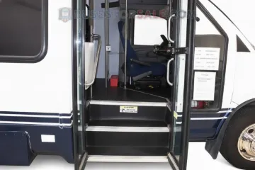 Picture of 2015 Chevrolet Express 4500 ADA Shuttle Bus