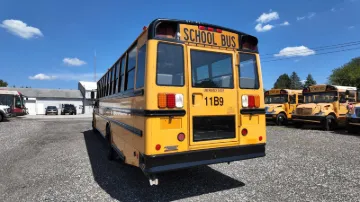 2011 FREIGHTLINER B2 Bus Chassis School Buses