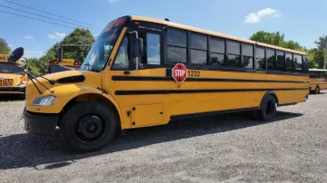 2012 FREIGHTLINER B2 Bus Chassis School Buses