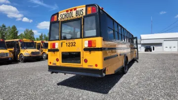 2012 FREIGHTLINER B2 Bus Chassis School Buses
