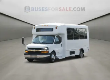 Picture of 2018 Chevrolet C4500 Champion Shuttle Bus ADA