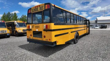 2012 Thomas C2 72P