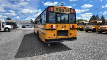2012 Thomas C2 72P