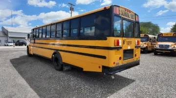 2012 Thomas C2 72P