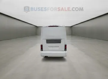 Picture of 2006 MCI J4500 Coach Bus