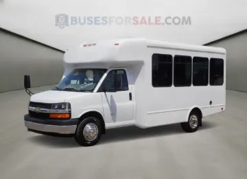 Picture of 2022 Chevrolet G3500 Starcraft Allstar Shuttle Bus ADA