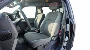 Picture of 2017 Ford F550 Elkhart Shuttle Bus