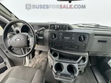 Picture of 2015 Ford Turtle Top E450 Shuttle Bus