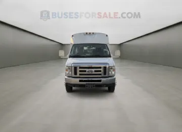 Picture of 2016 Ford Starcraft E350 Shuttle Bus ADA