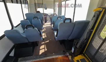 Picture of 2008 Ford E450 Goshen Coach Shuttle Bus ADA