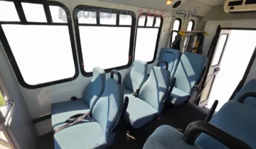 Picture of 2008 Ford E450 Goshen Coach Shuttle Bus ADA