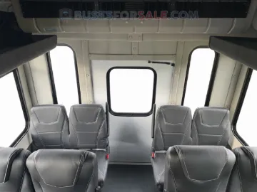 Picture of 2027 Ford F650 Starcraft Xlt Shuttle Bus