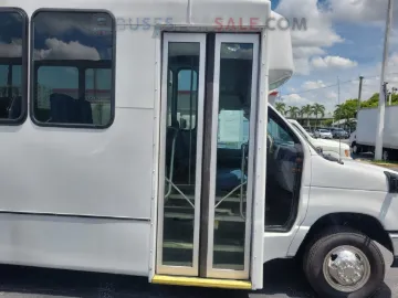 Picture of 2019 Ford E-350 ADA Shuttle Bus