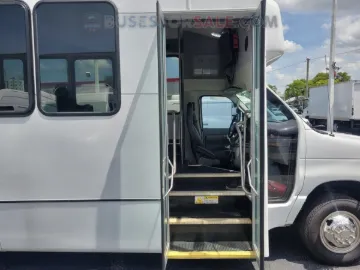 Picture of 2019 Ford E-350 ADA Shuttle Bus