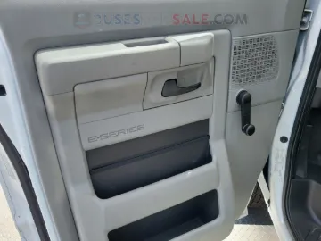 Picture of 2019 Ford E-350 ADA Shuttle Bus