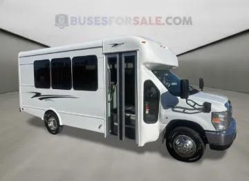 Picture of 2027 Ford E450 Starcraft Allstar Shuttle Bus