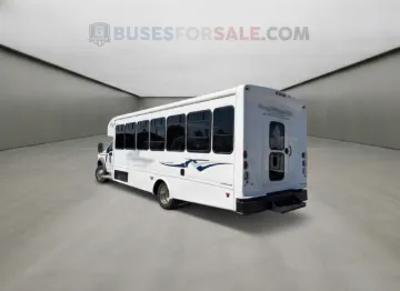 Picture of 2019 Ford F550 Starcraft Xl Mid Size Bus
