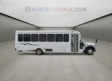 Picture of 2019 Ford F550 Starcraft Xl Mid Size Bus