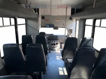 Picture of 2022 Ford E350 Starcraft Allstar Shuttle Bus