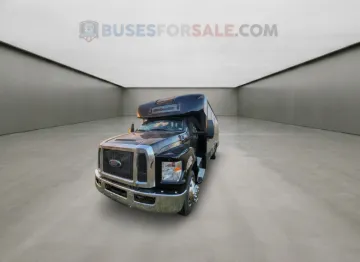Picture of 2022 Ford F-650 Limo & Party Bus