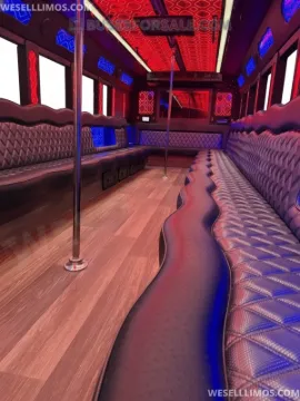 Picture of 2022 Ford F-650 Limo & Party Bus