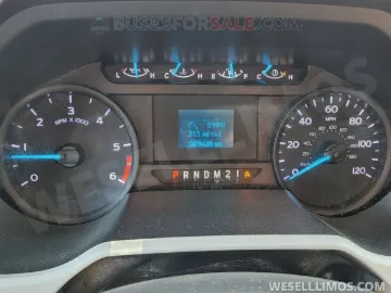 Picture of 2022 Ford F-650 Limo & Party Bus
