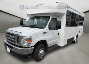 Picture of 2025 Ford E350 Starcraft Allstar Shuttle Bus ADA
