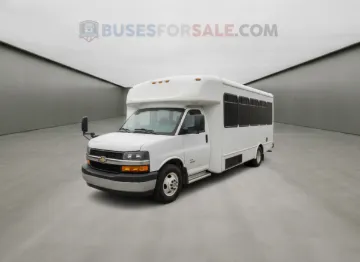 Picture of 2024 Chevrolet 4500 Starcraft Shuttle Bus ADA