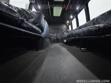 Picture of 2006 Ford E-450 Party Bus Limo & Party Bus