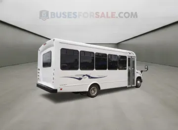 Picture of 2026 Ford E450 Starcraft Allstar Shuttle Bus
