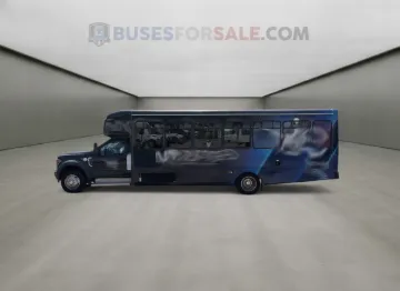 Picture of 2019 Ford F550 Starcraft Xl Shuttle Bus Mid Size Bus