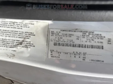 Picture of 2019 Ford F550 Starcraft Xl Shuttle Bus Mid Size Bus