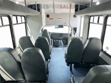 Picture of 2026 Chevrolet 4500 Starcraft Allstar Shuttle Bus