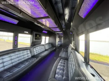 Picture of 2011 Ford F750 Limo & Party Bus