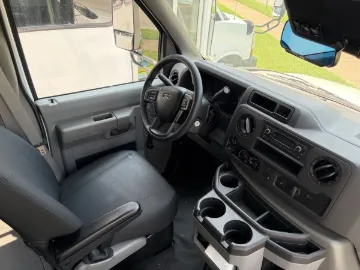 Picture of 2024 Ford E350 Starcraft Allstar Shuttle Bus
