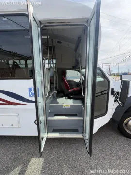 Picture of 2018 Ford F450 ADA Shuttle Bus