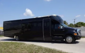 Picture of 2011 Ford F650 Mid Size Bus