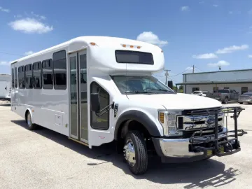 Picture of 2019 Ford F550 Starcraft Xl Shuttle Bus ADA