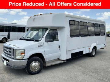 Picture of 2011 Ford E450 Elkhart Coach Coach ADA Skoolie Conversion