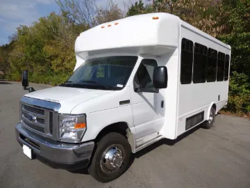 Picture of 2025 Ford E450 Starcraft Allstar Shuttle Bus