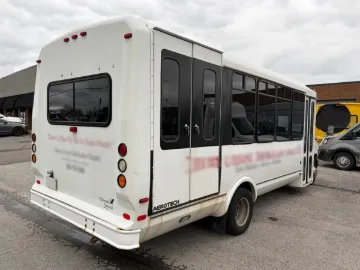 Picture of 2001 Ford E450 Eldorado Aerotech Shuttle Bus ADA