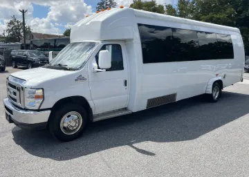 2018 Ford E450 Executive Shuttle