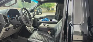Picture of 2018 Ford F550 GM33 Executive Shuttle Bus