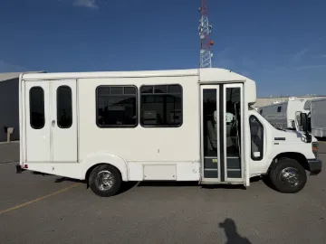 Picture of 2016 Ford Goshen E350 Shuttle Bus ADA
