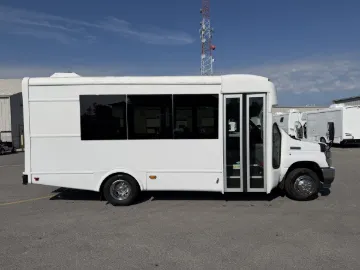 Picture of 2022 Ford E350 Shuttle Bus