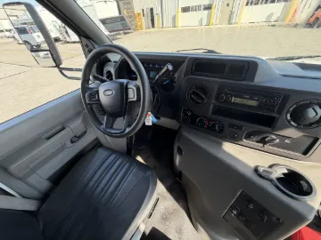 Picture of 2022 Ford E350 Shuttle Bus